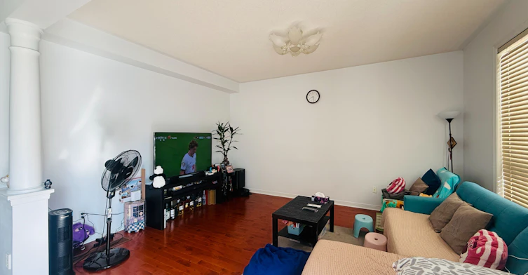 32 Oxfordshire Street, Markham, ON, L6C 2E1 - 2