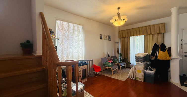 32 Oxfordshire Street, Markham, ON, L6C 2E1 - 4