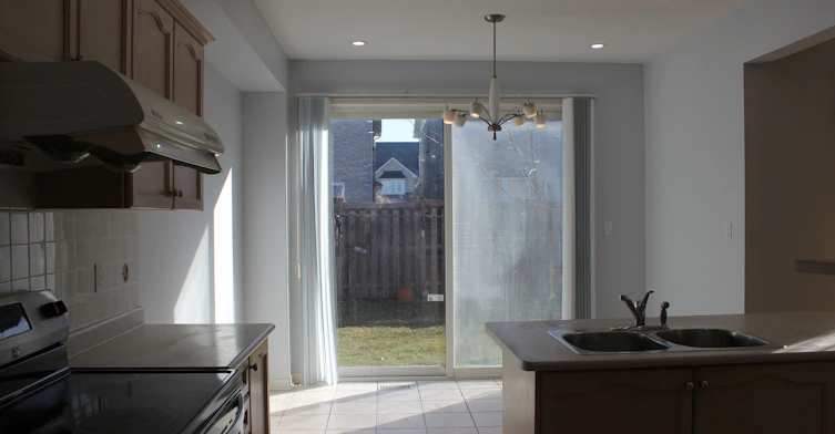 31 Barkwood Hollow, Markham, ON, L6C 2J8 - 8