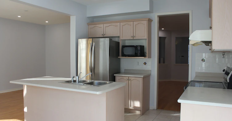 31 Barkwood Hollow, Markham, ON, L6C 2J8 - 11