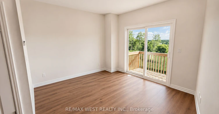 15 Inverary Crescent, Vaughan, ON, L4H 5G8 - 5