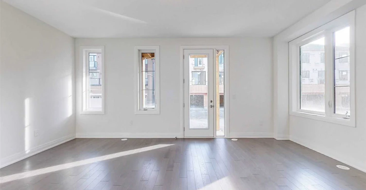 235 Vermont Avenue, Newmarket, ON, L3X 0M6 - 5