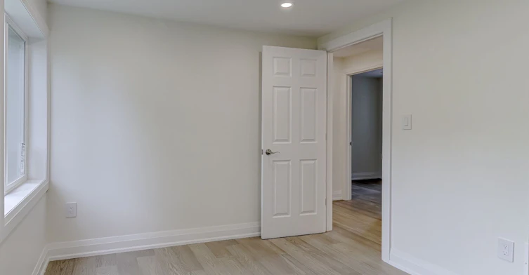 321 Tampa Drive, Georgina, ON, L4P 3A3 - 11