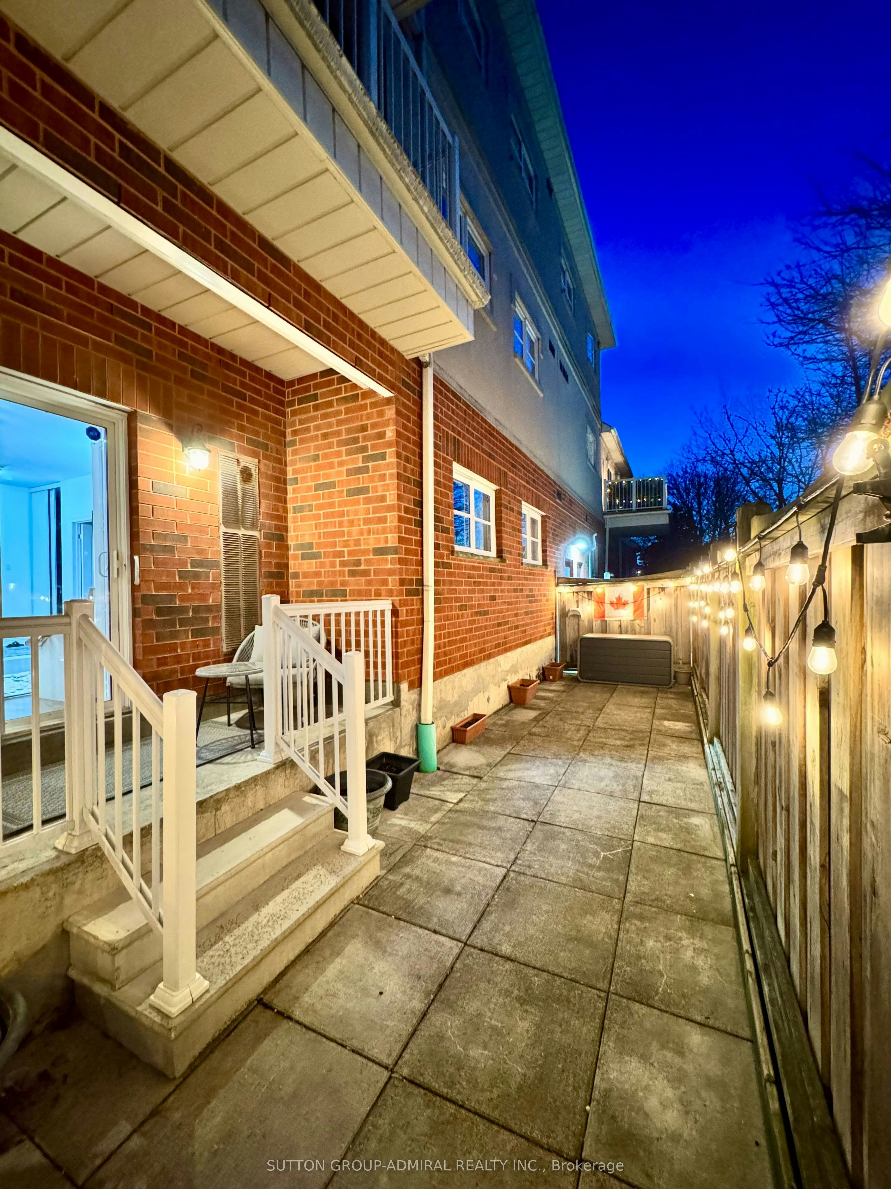 102-9944 Keele Street, Vaughan, ON, L6A 3Z4 - 14