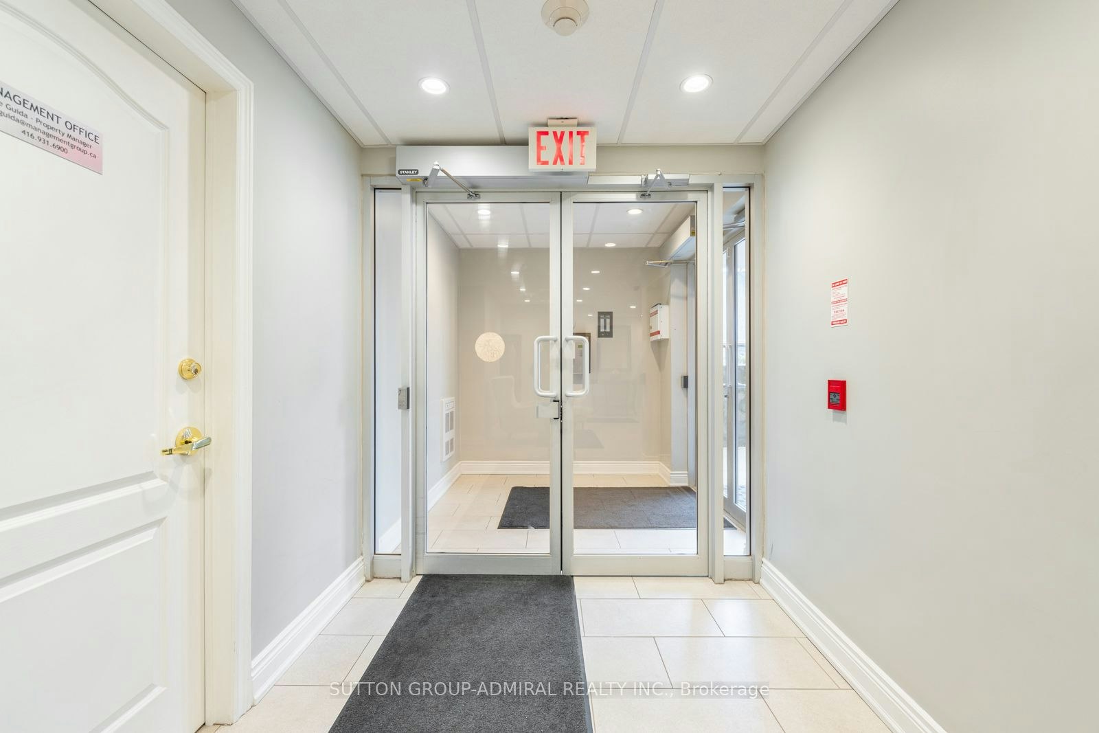 102-9944 Keele Street, Vaughan, ON, L6A 3Z4 - 21