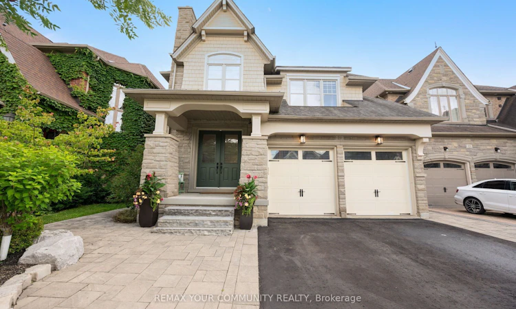 21 Lilly Valley Crescent S