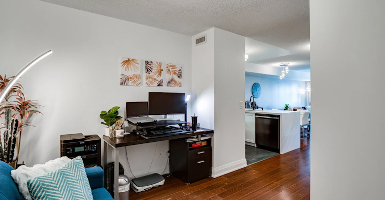214-30 North Park Road, Vaughan, ON, L4J 0G6 - 6