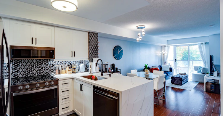 214-30 North Park Road, Vaughan, ON, L4J 0G6 - 7