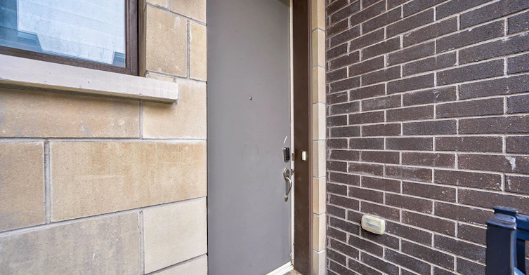 21 Genuine Lane, Richmond Hill, ON, L4B 0E5 - 2