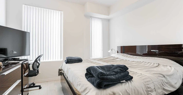 Th12-1010 Portage Parkway, Vaughan, ON, L4K 0K3 - 3