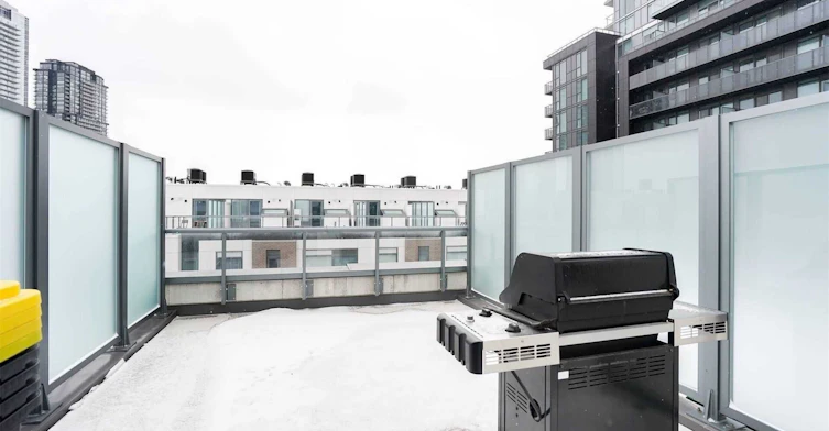 Th12-1010 Portage Parkway, Vaughan, ON, L4K 0K3 - 16