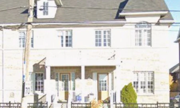13313 Bathurst Street