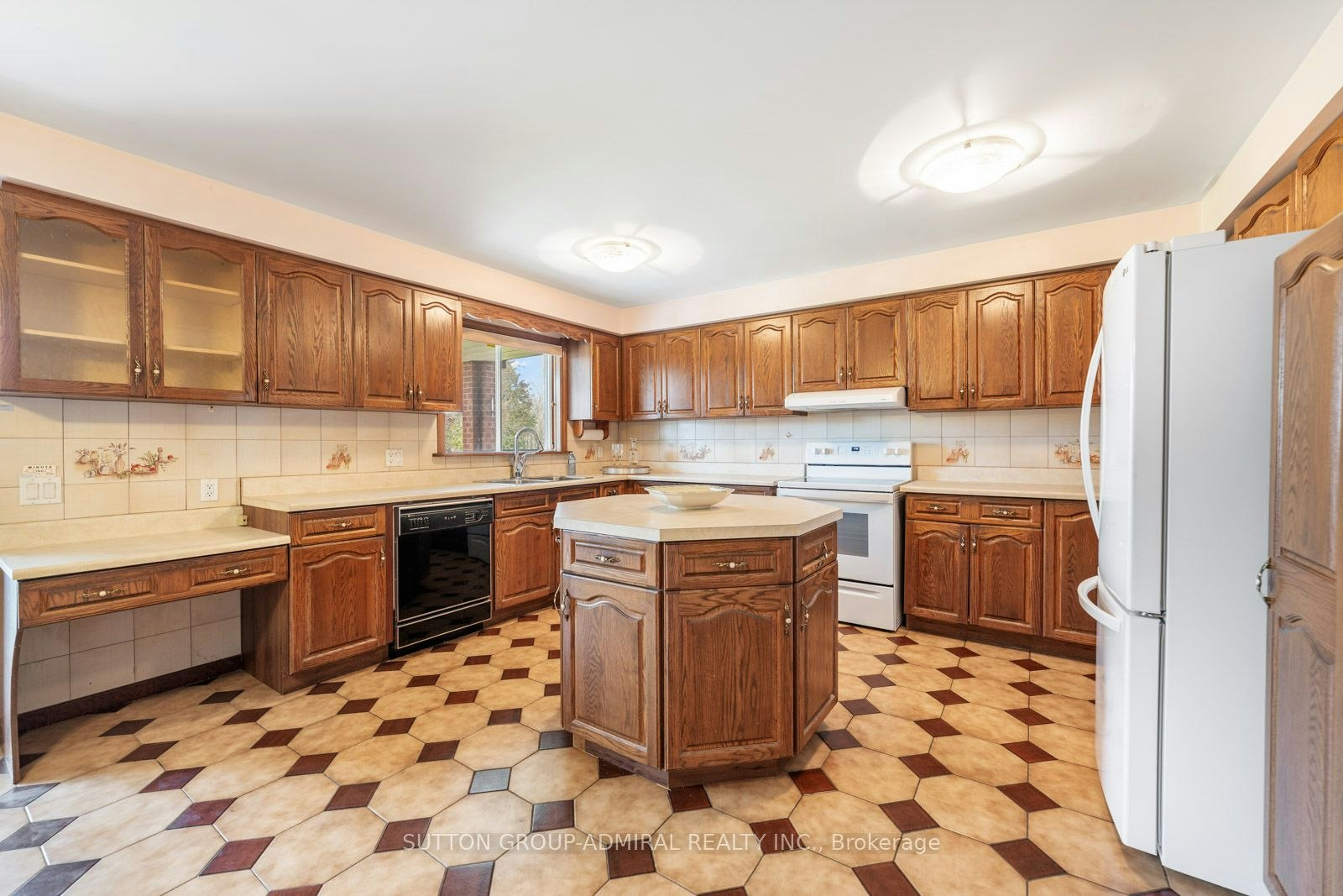 48 Weldrick Road W, Richmond Hill, ON, L4C 3T8 - 8