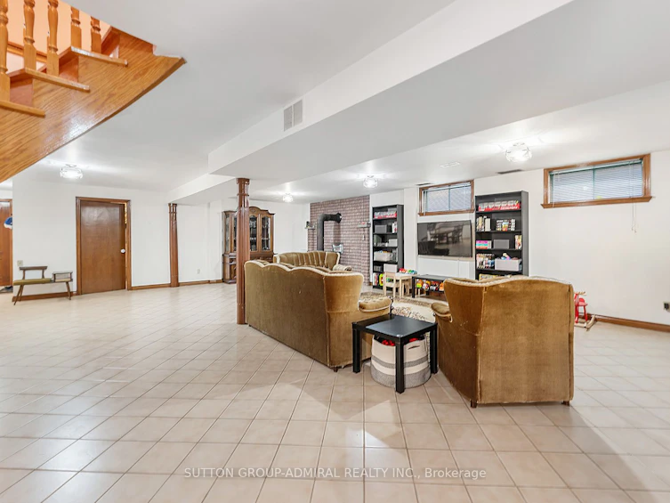 48 Weldrick Road W, Richmond Hill, ON, L4C 3T8 - 25