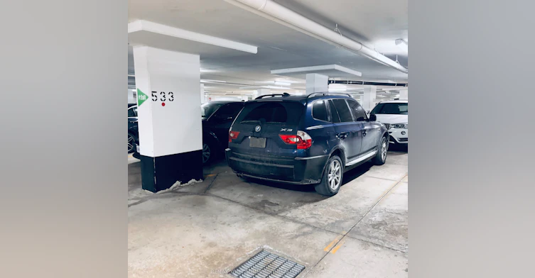 318B-9600 Yonge Street, Richmond Hill, ON, L4C 0X3 - 12