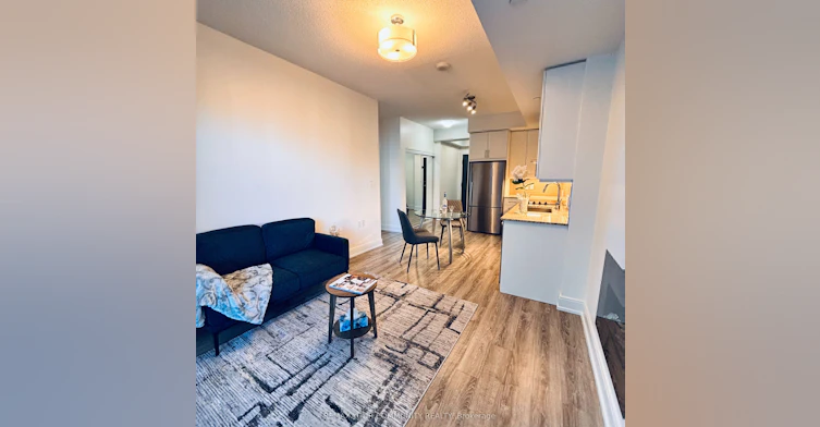 318B-9600 Yonge Street, Richmond Hill, ON, L4C 0X3 - 4