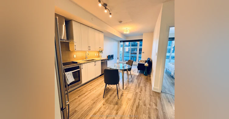 318B-9600 Yonge Street, Richmond Hill, ON, L4C 0X3 - 2