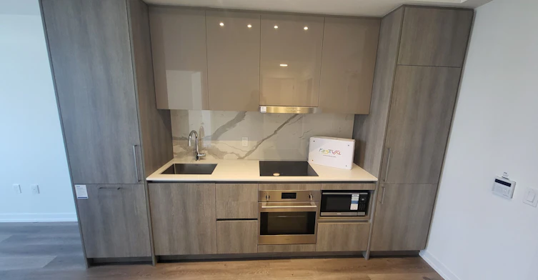 5910-225 Commerce St Street, Vaughan, ON, L4K 0P9 - 4