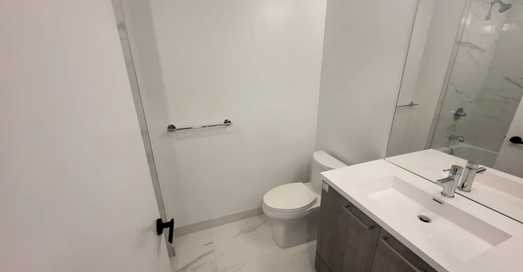 5910-225 Commerce St Street, Vaughan, ON, L4K 0P9 - 10