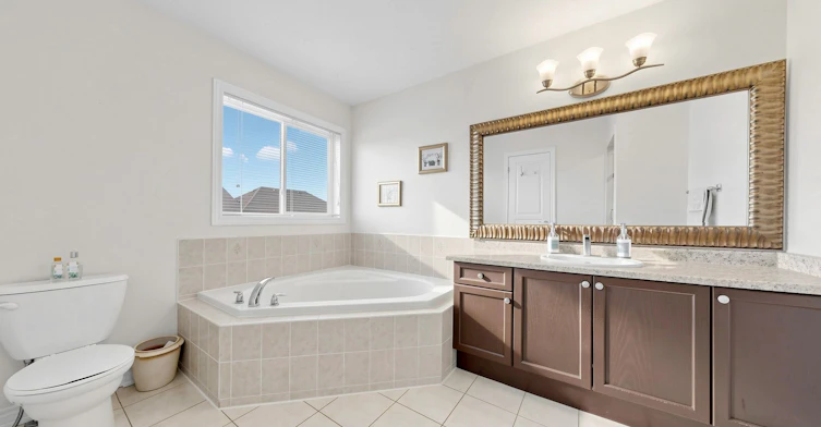 177 Laurendale Avenue, Georgina, ON, L4P 0C2 - 23