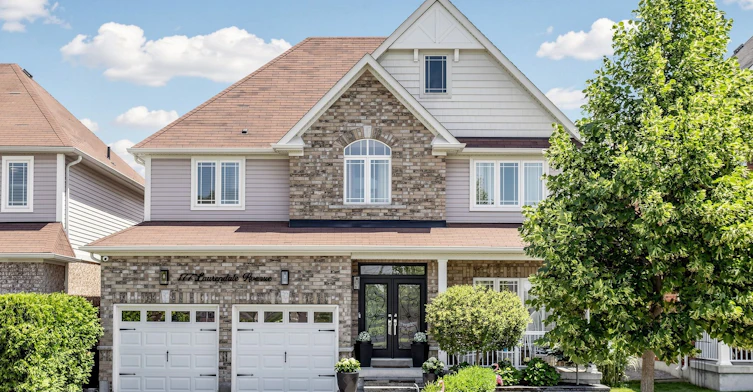 177 Laurendale Avenue, Georgina, ON, L4P 0C2