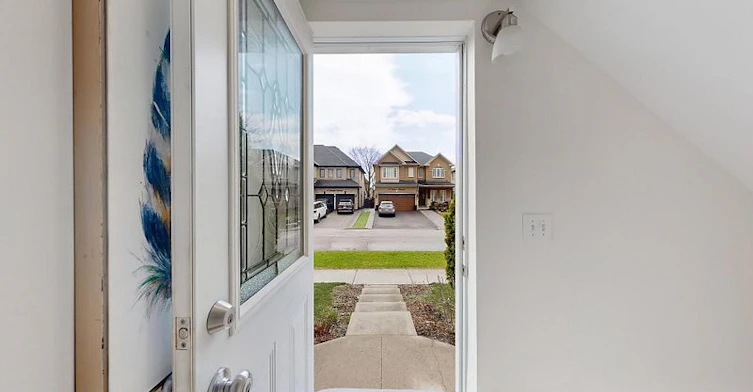 Basement-60 Colombo Crescent, Vaughan, ON, L6A 0A3