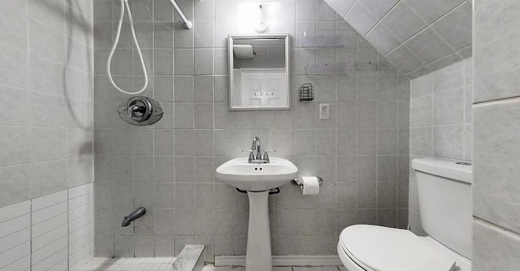 Basement-60 Colombo Crescent, Vaughan, ON, L6A 0A3 - 9
