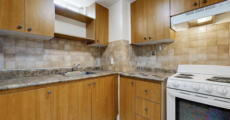 Basement-60 Colombo Crescent, Vaughan, ON, L6A 0A3 - 3