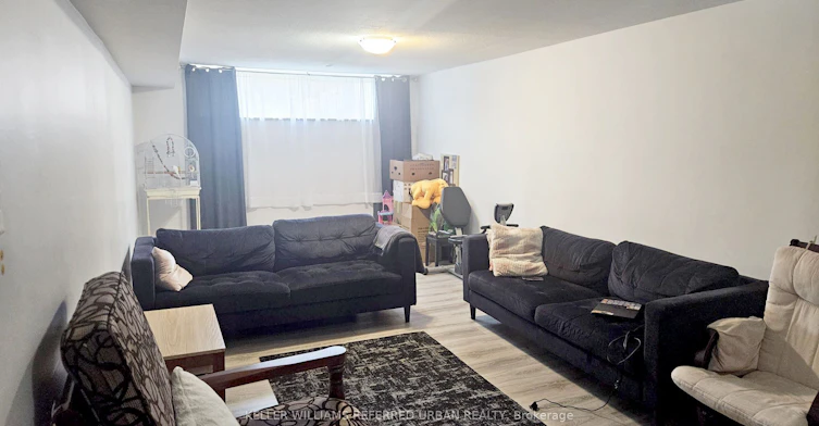 Basement-743 Sunnypoint Drive, Newmarket, ON, L3Y 2Z7 - 3