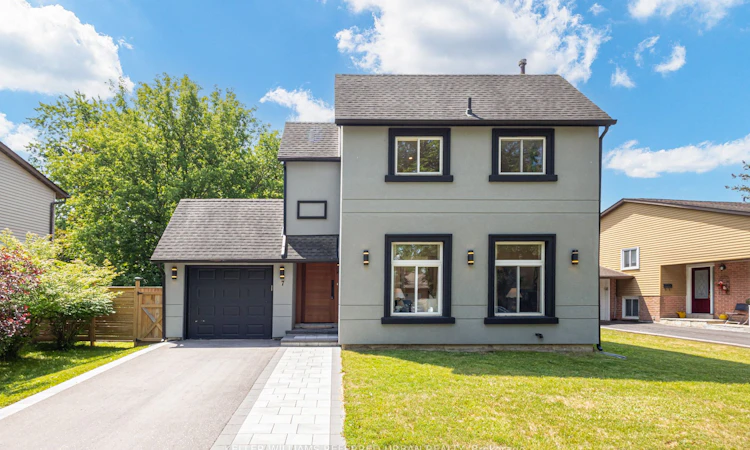 7 Cossar Drive