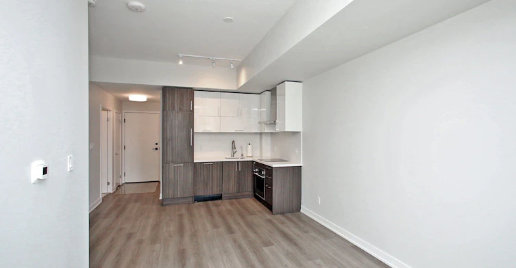 C914-38 Simcoe Promenade N/A, Markham, ON, L6G 0H7 - 4