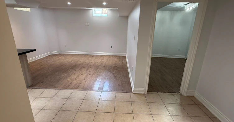 Basement-209 Old Colony Road S, Richmond Hill, ON, L4E 5B9 - 2