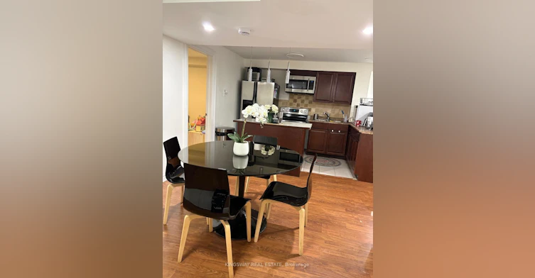 A-lower unit-31 Oxford Street, Richmond Hill, ON, L4C 4L6 - 7