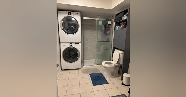 A-lower unit-31 Oxford Street, Richmond Hill, ON, L4C 4L6 - 2