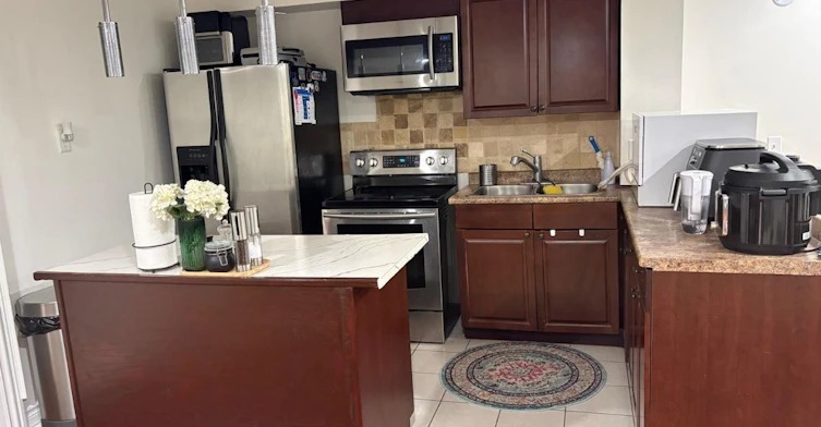 A-lower unit-31 Oxford Street, Richmond Hill, ON, L4C 4L6 - 5