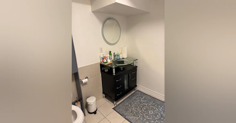 A-lower unit-31 Oxford Street, Richmond Hill, ON, L4C 4L6 - 8