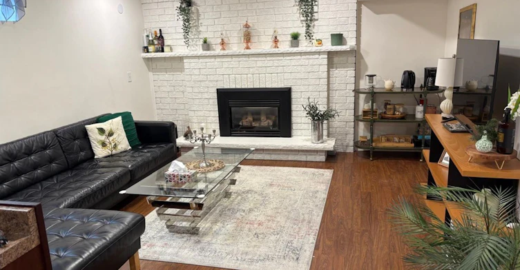 A-lower unit-31 Oxford Street, Richmond Hill, ON, L4C 4L6 - 12