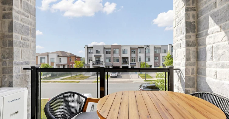 51 Vantage Loop, Newmarket, ON, L3X 0K9 - 33