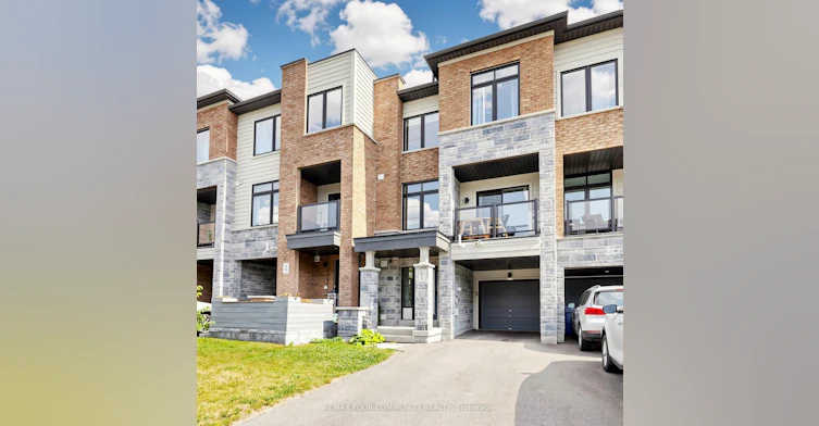 51 Vantage Loop, Newmarket, ON, L3X 0K9 - 2