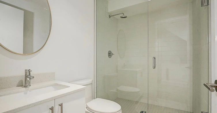 29 Chestnut Court, Aurora, ON, L4G 4A4 - 8