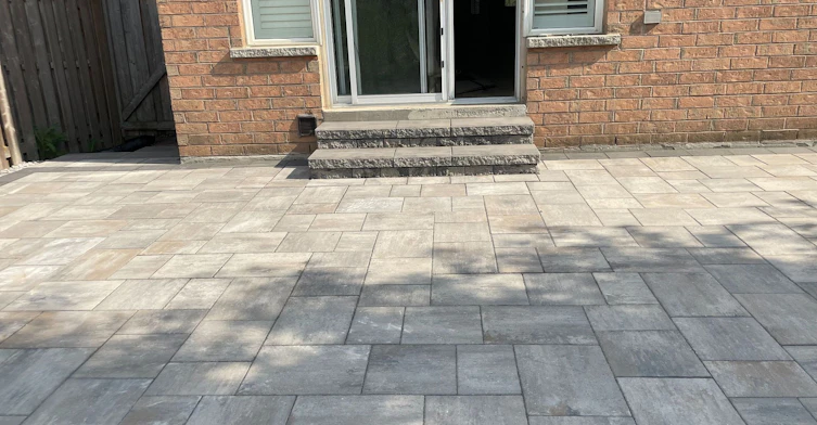 93 Starr Crescent, Aurora, ON, L4G 7X2 - 6