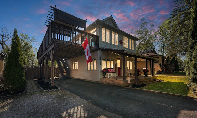 39 Franklin Beach Road