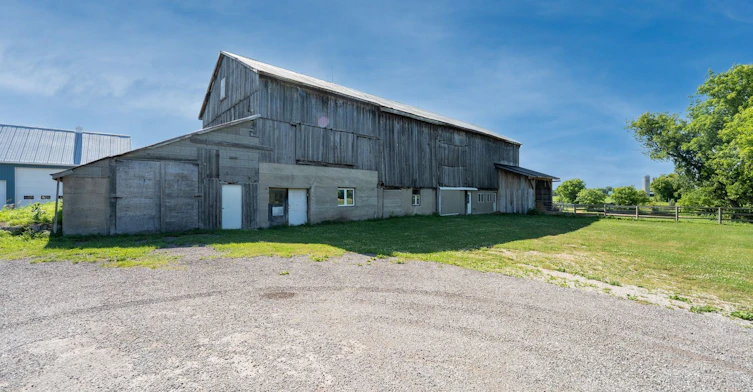 8464 6th Line, Essa, ON, L0M 1T0 - 3