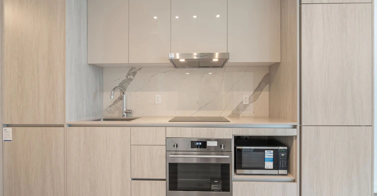 2616-28 Interchange Way, Vaughan, ON, L4K 0P8 - 6