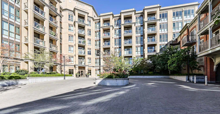 604-68 Main Street N, Markham, ON, L3P 0N5 - 3