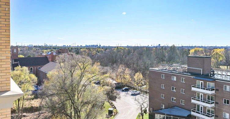 604-68 Main Street N, Markham, ON, L3P 0N5 - 20