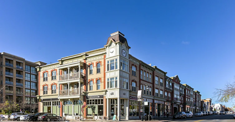604-68 Main Street N, Markham, ON, L3P 0N5