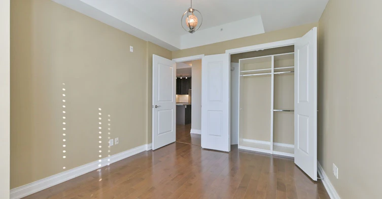 604-68 Main Street N, Markham, ON, L3P 0N5 - 14