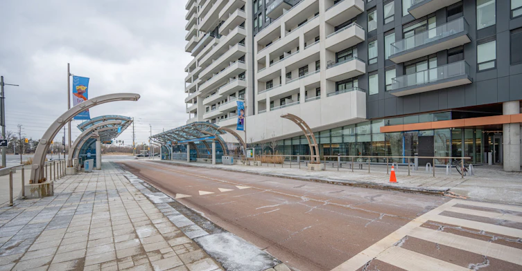 525A-10 Rouge Valley Drive, Markham, ON, L6G 0G9 - 2