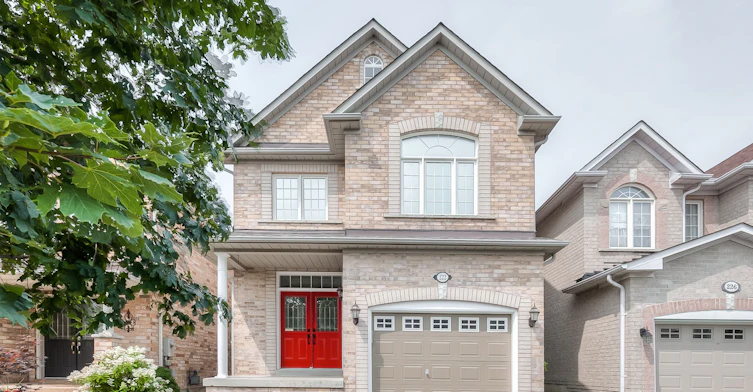 (Upper)-222 Kayla Crescent, Vaughan, ON, L6A 3P3